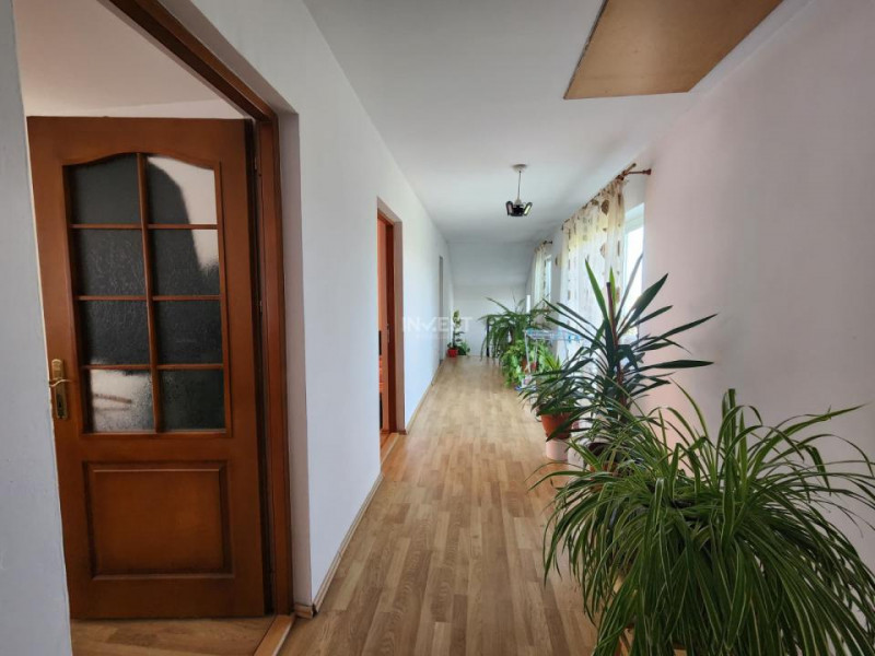 CASA INDIVIDUALA, 4 CAMERE, 2 BAI, 440 MP TEREN - VISOIANU