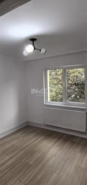 Apartament 2 camere, etaj 3, zona Lidl-Dacia