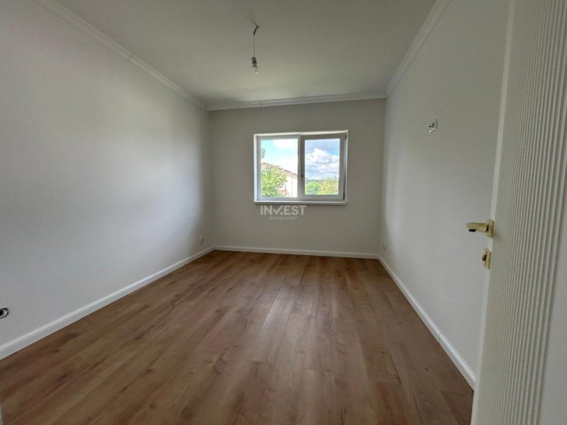 DUPLEX 4 CAMERE, 2 BAI , 250 MP TEREN - NICOLINA, TUDOR NECULAI