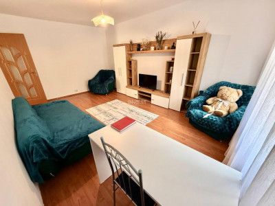 Apartament 2 camere decomandat Nicolina 2 - etaj 3/4 - bloc 1983