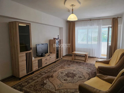 Apartament 2 camere decomandat, Nicolina, 350 euro.