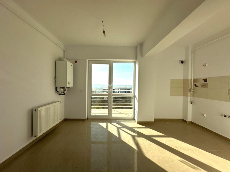 Apartament 3 camere, 2 băi, bloc nou cu lift — Valea Lupului, Iași