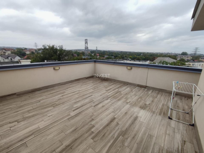 Penthouse cu 2 camere si 2 terase , 550 euro - Nicolina