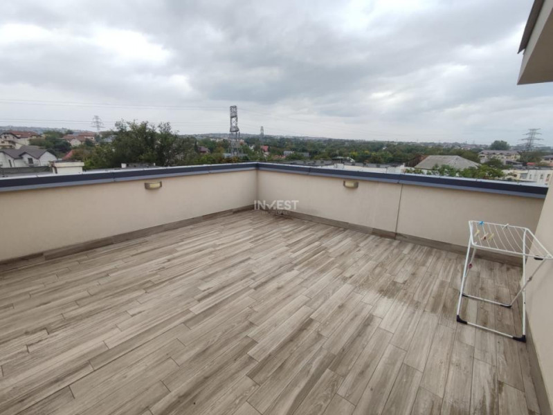 Penthouse cu 2 camere si 2 terase , 550 euro - Nicolina