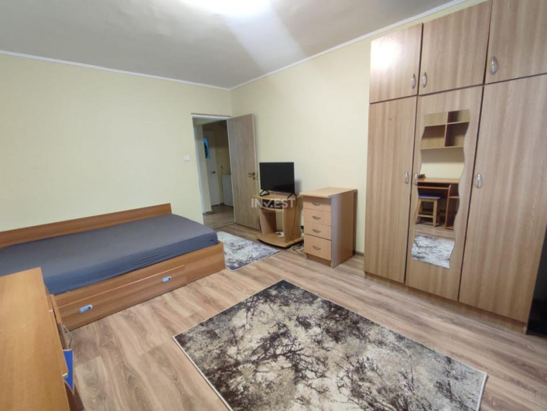 Apartament 2 camere, strada Bacinschi