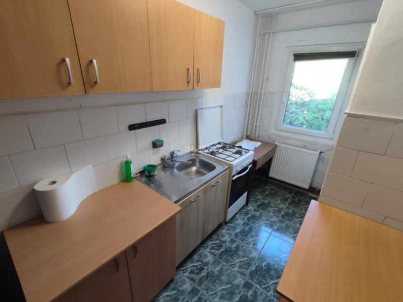 Apartament 2 camere, strada Bacinschi