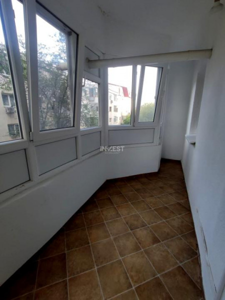 Apartament 1 camera de inchiriat, 50 mp, etaj 2 - Nicolina