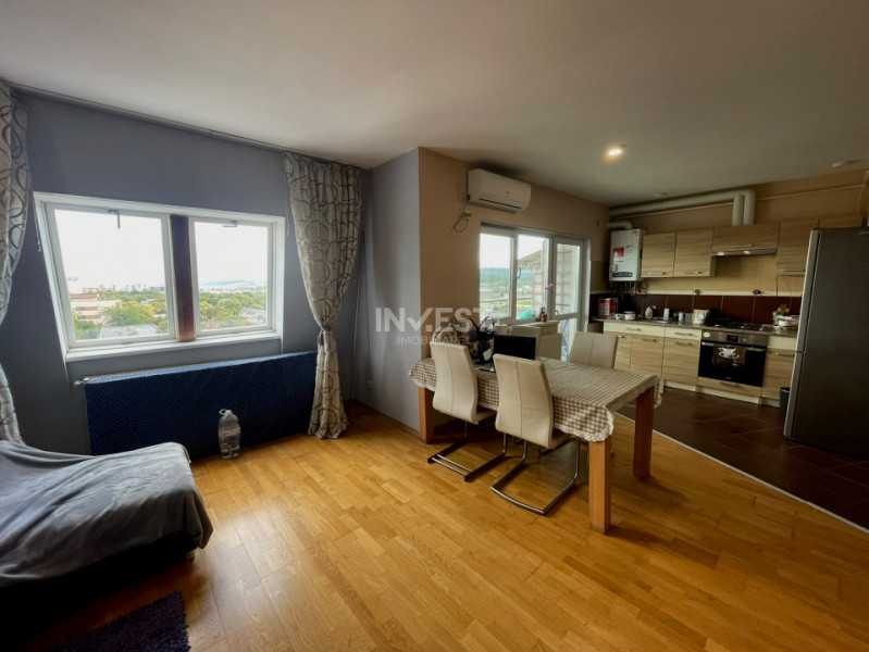 Apartament tip duplex cu priveliște panoramică, zona Tudor Vladimirescu