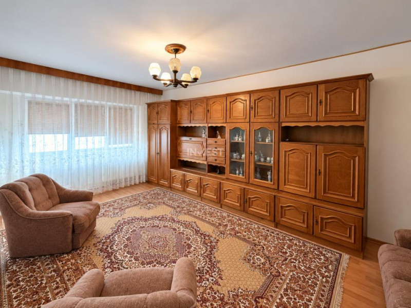 3 camere decomandat 80 MP - etaj 3 cu lift - CUG Providența - bloc 1989