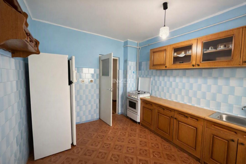 3 camere decomandat 80 MP - etaj 3 cu lift - CUG Providența - bloc 1989