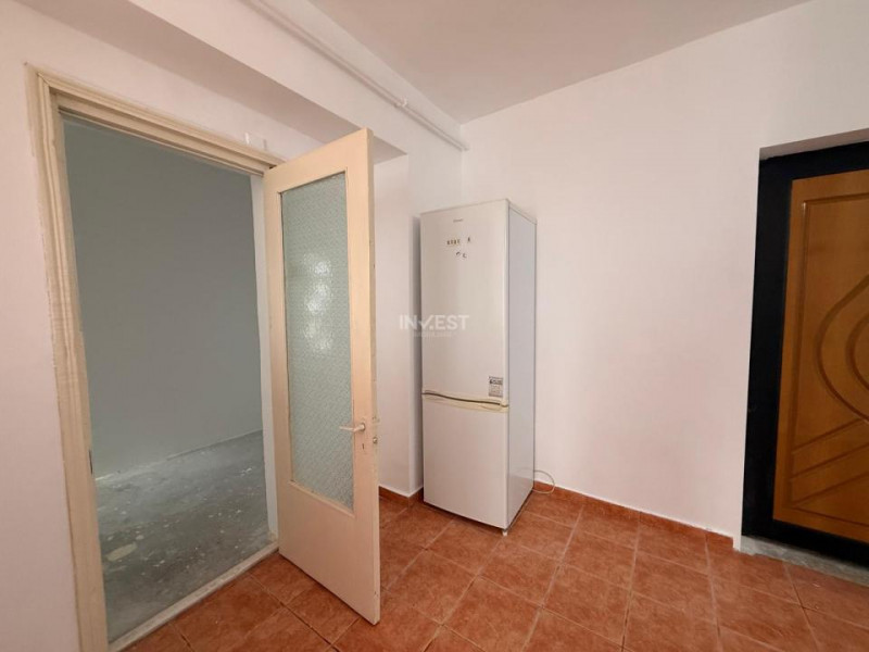 Apartament cu 1 cameră decomandat 40MP - etaj 2/8 cu lift - bloc 1986