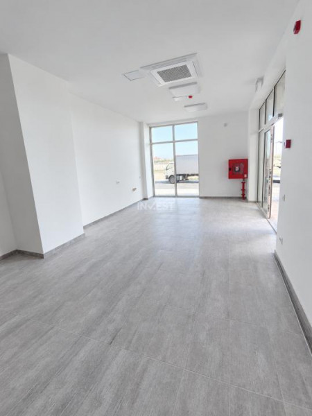 Spațiu comercial nou, 36 mp + 2 parcări  Copou, Răsărit de Soare