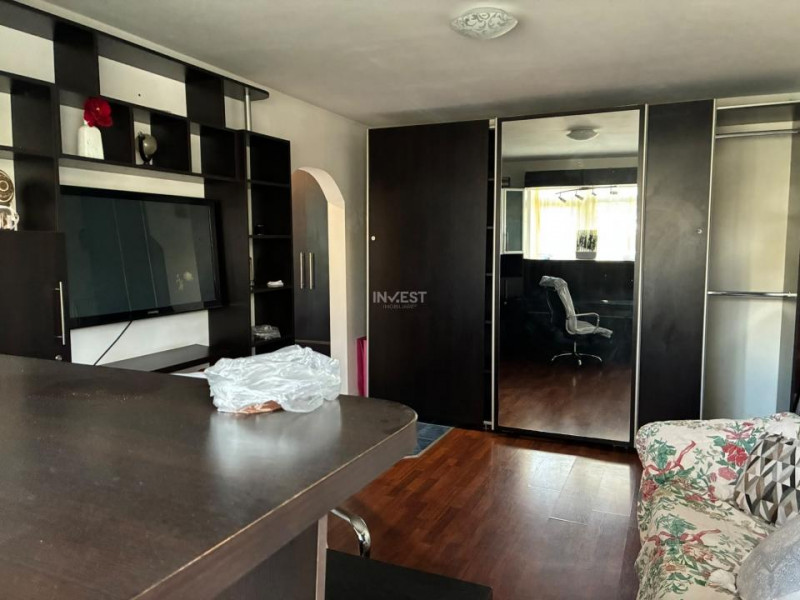 Apartament 3 camere, 70 mp - Podu Ros