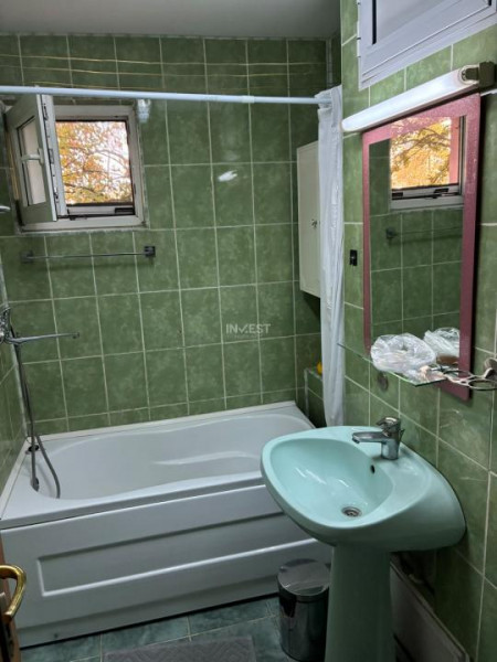 Apartament 3 camere, 70 mp - Podu Ros