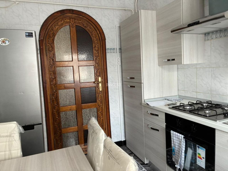 Apartament 2 camere, decomandat, mobilat si utilat - Nicolina