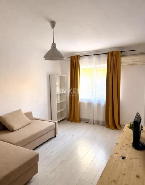 Apartament 2 camere decomandat Nicolina prima stație