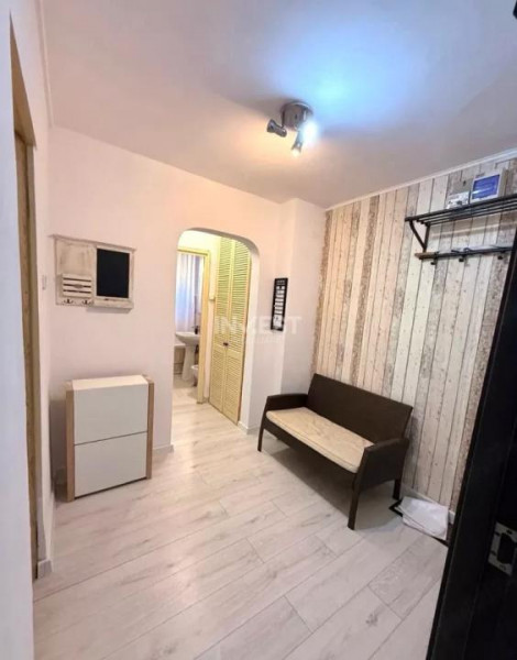 Apartament 2 camere decomandat Nicolina prima stație