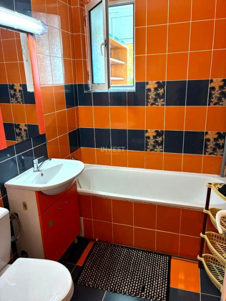 Apartament 3 camere, 60 mp- Podu Ros