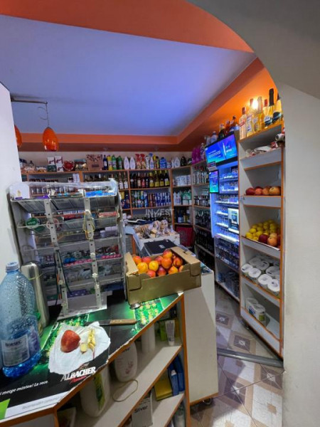 Spatiu comercial - magazin si stoc disponibile