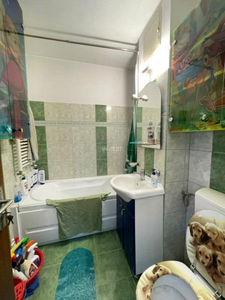 Apartament 3 camere decomandat-72 mp-Podu Ros-Palas Mall