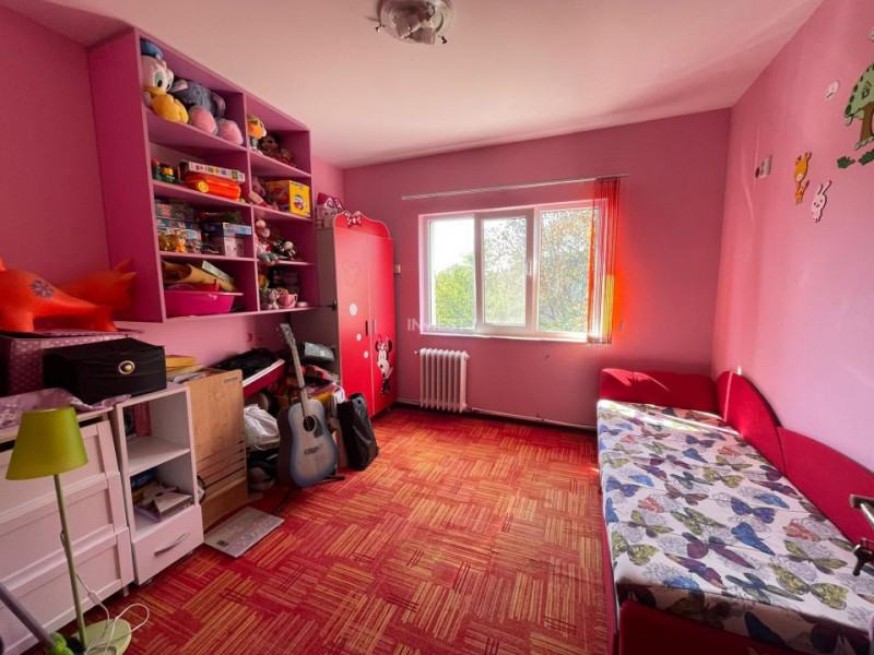 Apartament 3 camere decomandat-72 mp-Podu Ros-Palas Mall