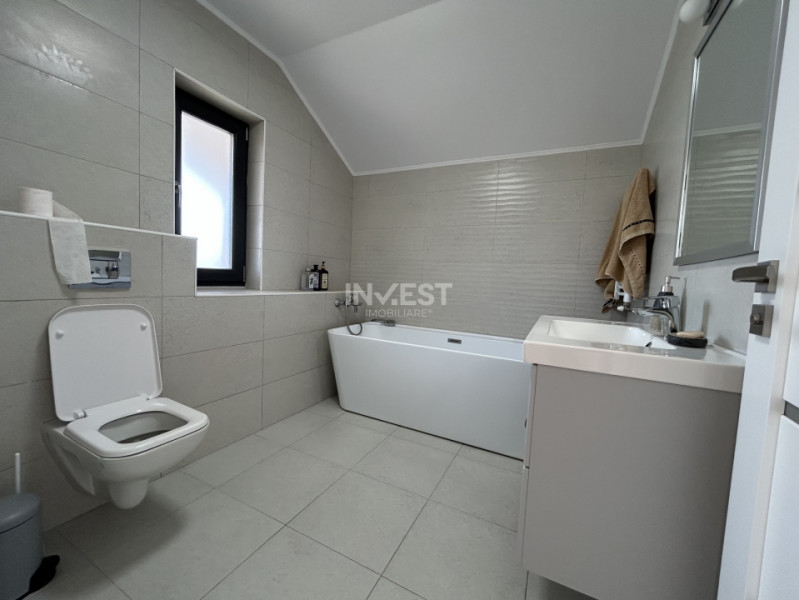 Casă P+E, 5 camere, dormitor/birou la parter, liberă, complet mobilată, IASI