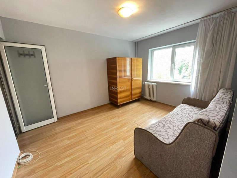 Apartament 2 camere-Podu Ros-fara risc-etaj 2