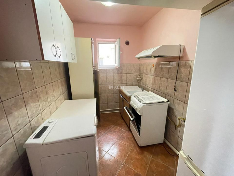 Apartament 2 camere-Podu Ros-fara risc-etaj 2