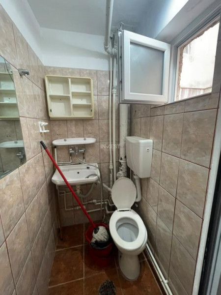 Apartament 2 camere-Podu Ros-fara risc-etaj 2