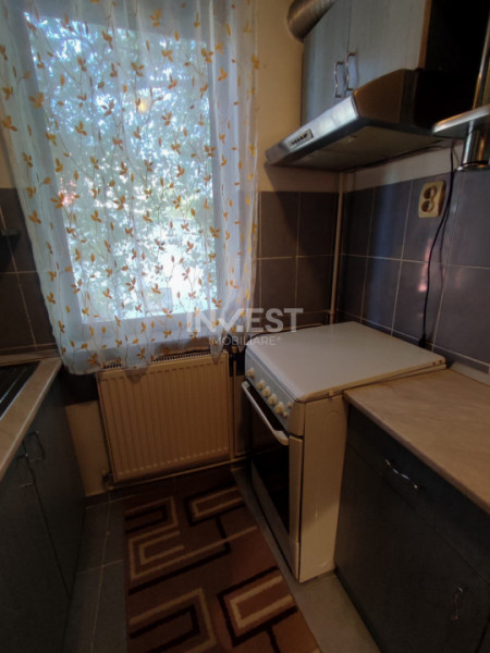 Apartament 1 camera, decomandat, Podul de Piatra