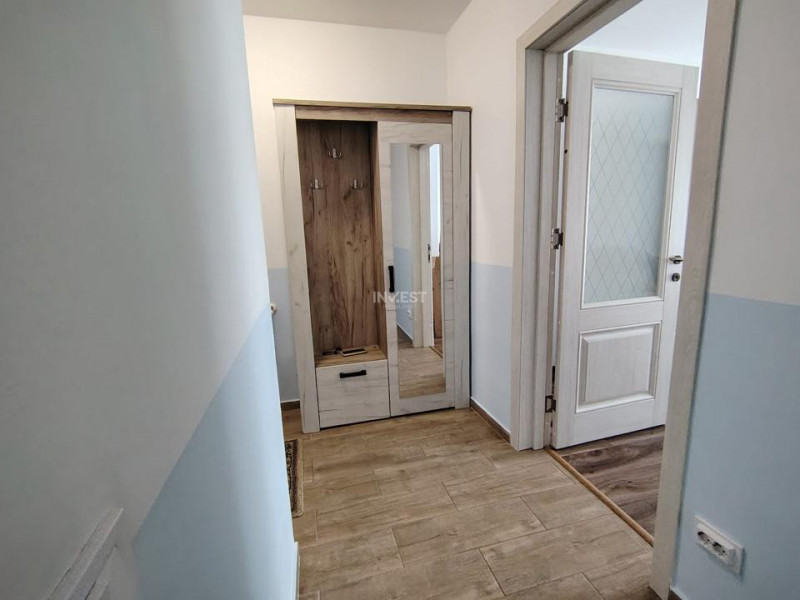 Apartament spatios cu 3 camere, decomandat, CUG