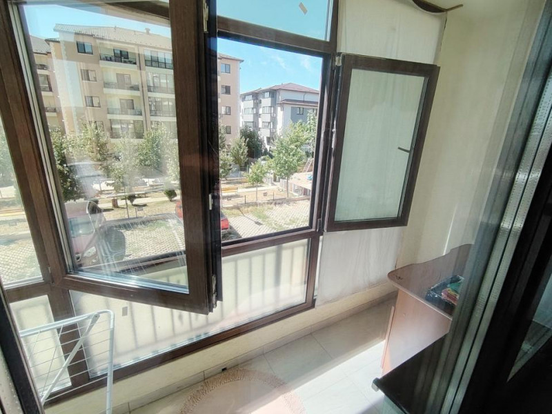 Apartament spatios cu 3 camere, decomandat, CUG