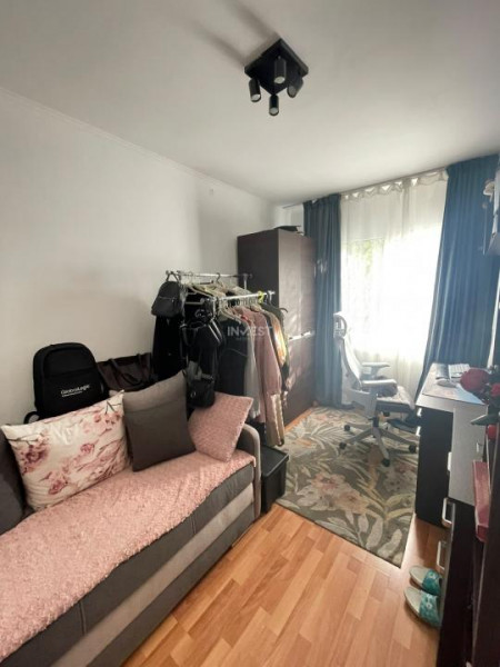 Apartament 3 camere-Podu Ros-etaj intermediar-Palas Mall