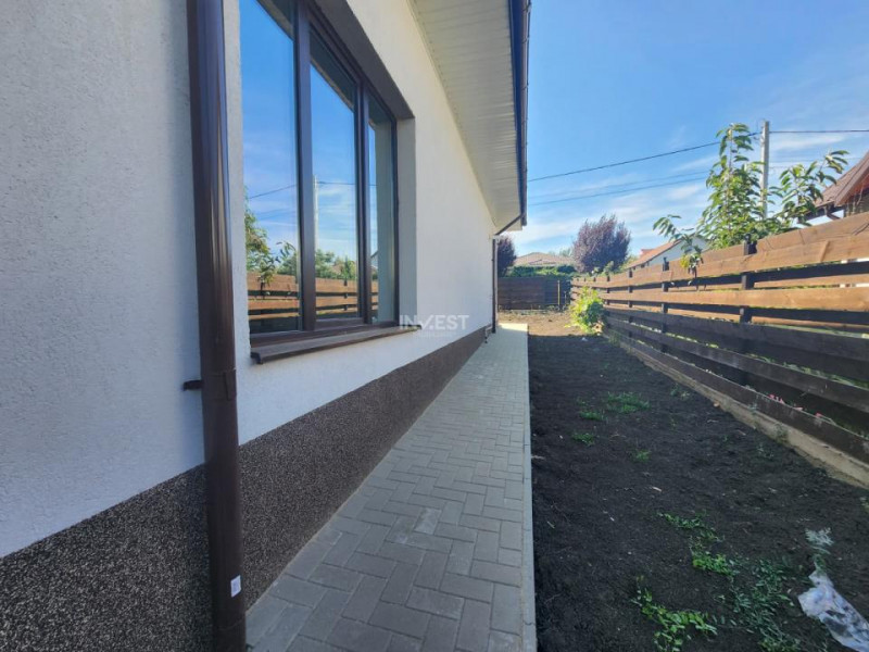 Casa individuala, cu 3 camere, plan parter, zona Horpaz