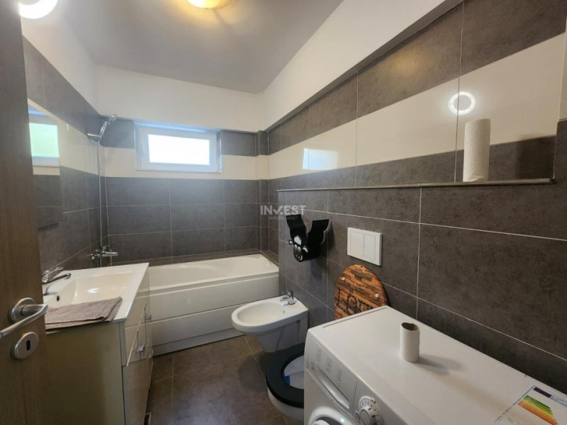 APARTAMENT CU 2 CAMERE , 61 MP , LOC DE PARCARE SI BOXA , TATARASI