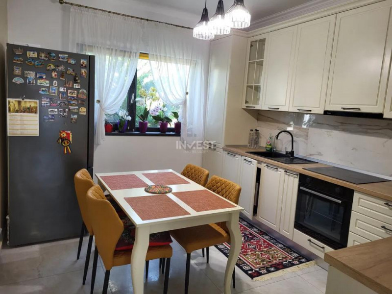 Casă pe un nivel, 4 camere, complet mobilată, teren 500 mp – Valea Lupului, Iași