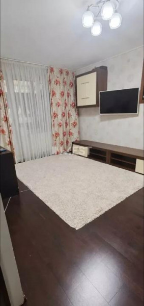 Apartament 2 camere, decomandat, 55 mp, etaj intermediar