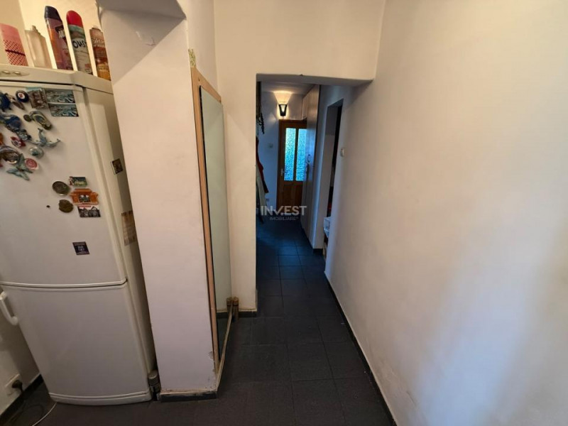 Apartament 3 camere decomandat-72mp-etaj intermediar-Bld Socola