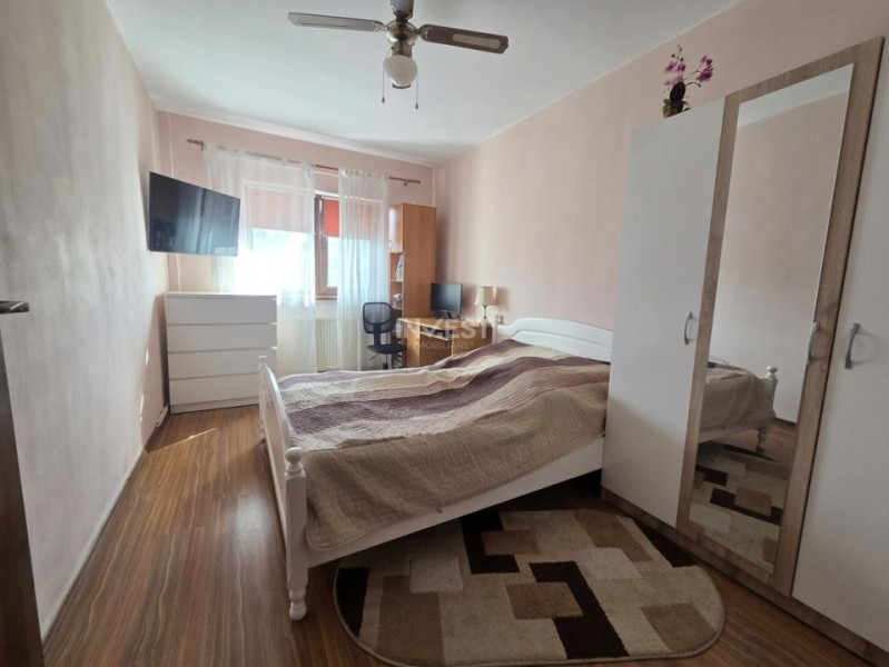 Apartament 2 camere, decomandat, 52mp, etaj intermediar