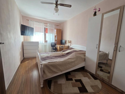 Apartament 2 camere, decomandat, 52mp, etaj intermediar