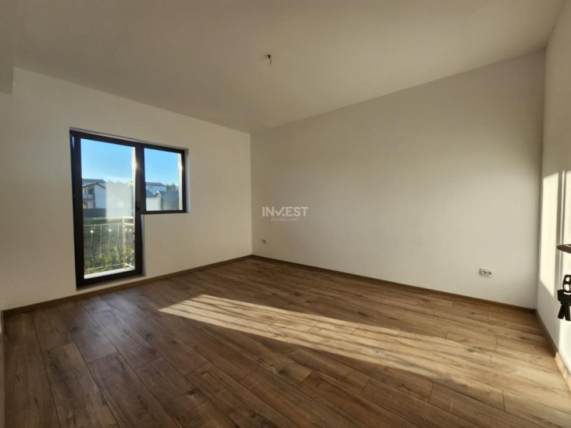 APARTAMENT CU 2 CAMERE, etaj 1 , DECOMANDAT, CAPAT CUG-LUNCA CETATUII