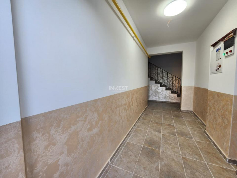 APARTAMENT CU 2 CAMERE, etaj 1 , DECOMANDAT, CAPAT CUG-LUNCA CETATUII