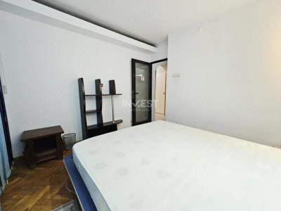 Central-Podul de Fier- apartament cu 3 camere decomandat 