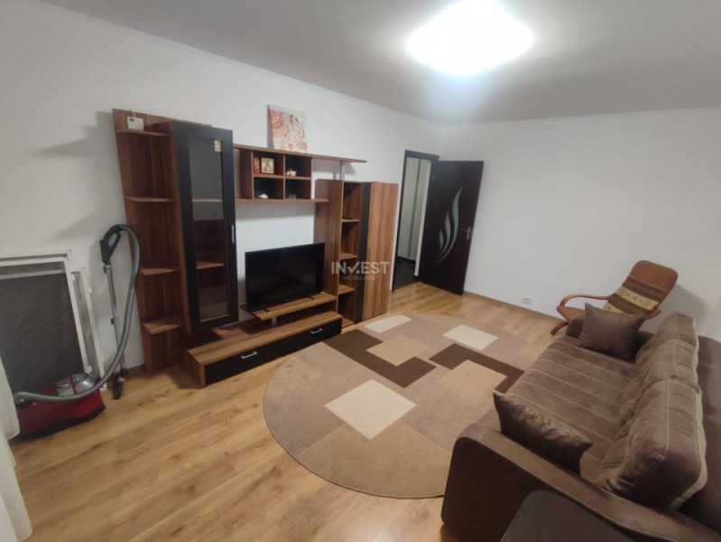 Apartament 2 camere decomandate, Nicolina, 52 mp