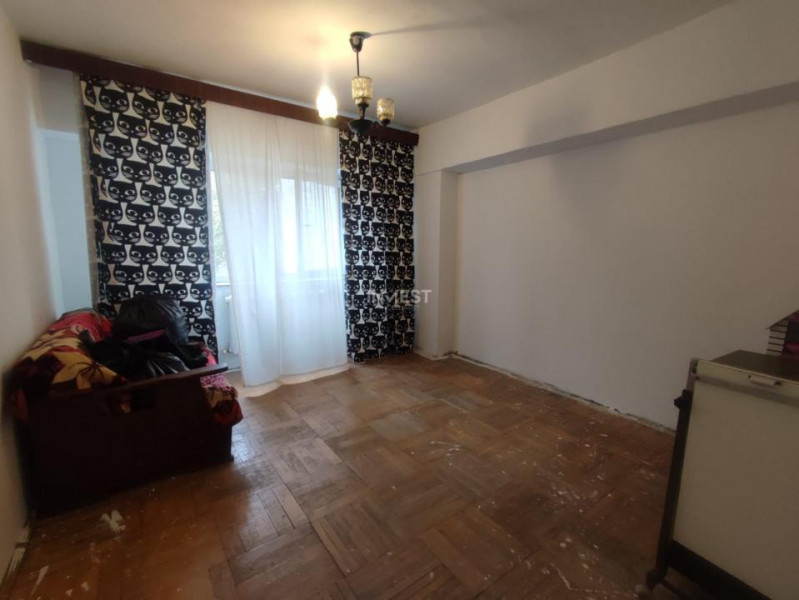 Apartament cu 3 camere, 78mp, Esplanada Nicolina, Etaj 1