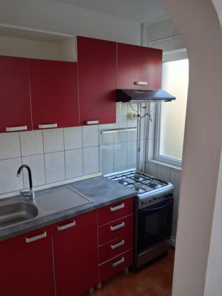 Inchiriere, 3 camere, etaj 3 in Alexandru cel Bun