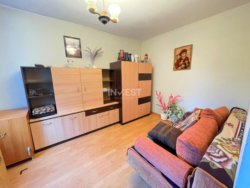 Apartament 3 camere-Podu Ros-Liceul Racovita-bloc fara risc