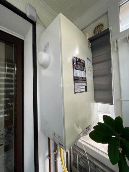 Apartament 3 camere-Podu Ros-Liceul Racovita-bloc fara risc