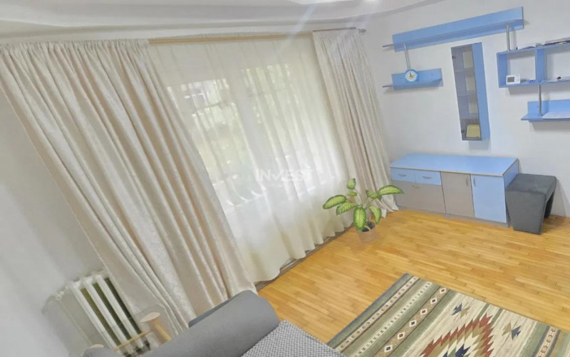 Apartament 2 camere, Alexandru cel Bun, Decomandat