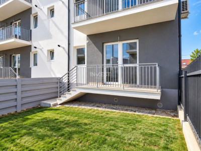APARTAMENT 1 CAMERA, DECOMANDAT + CURTE PROPRIE, FINALIZAT SI INTABULAT